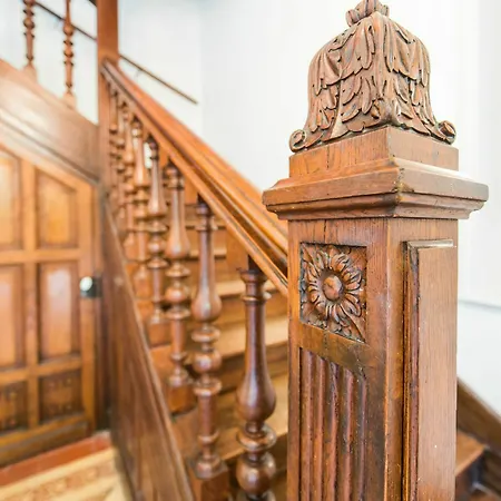 דירה Hippolyte House *